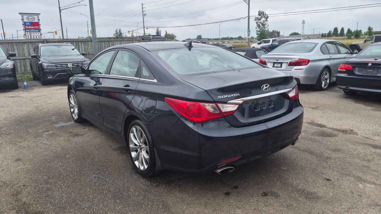 2013 Hyundai Sonata SE, WHEELS, LEATHER, AUTO, LOADED, CERTIFIED Photo