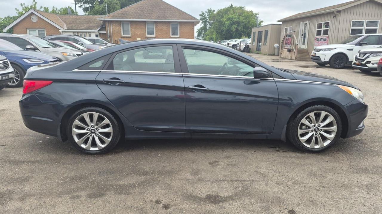 2013 Hyundai Sonata SE, WHEELS, LEATHER, AUTO, LOADED, CERTIFIED Photo