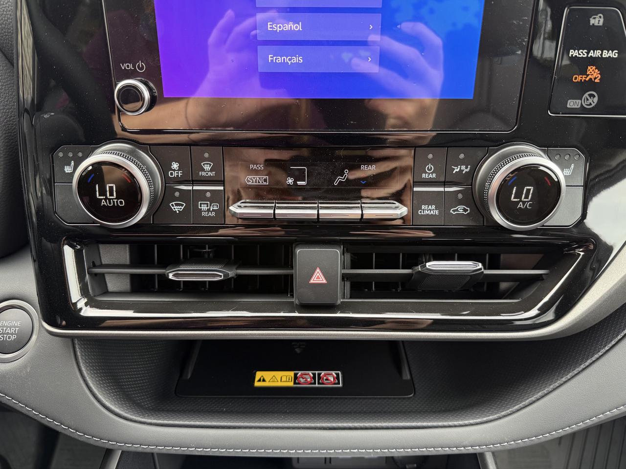 2026 Toyota Highlander XLE Photo
