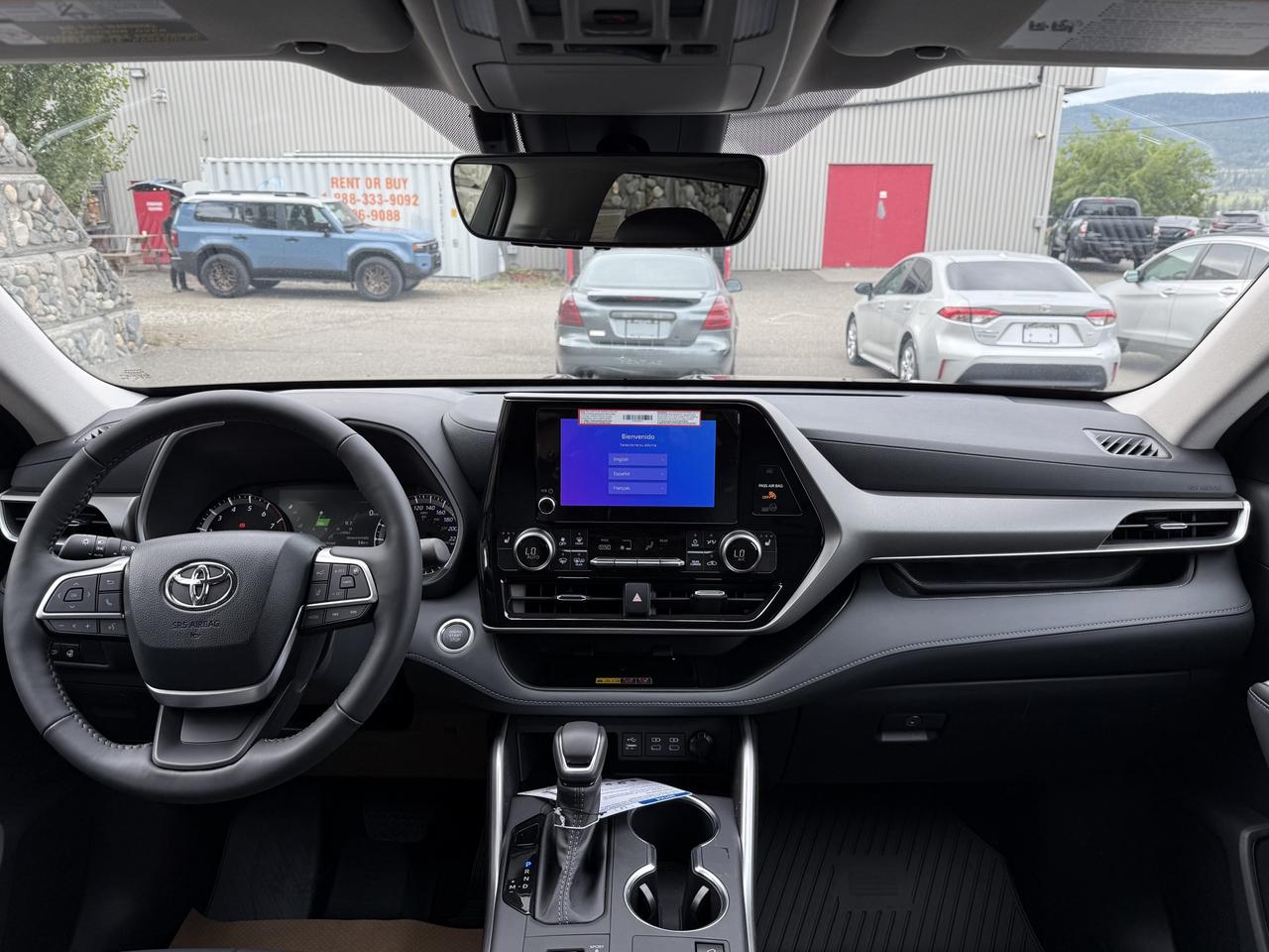 2026 Toyota Highlander XLE Photo