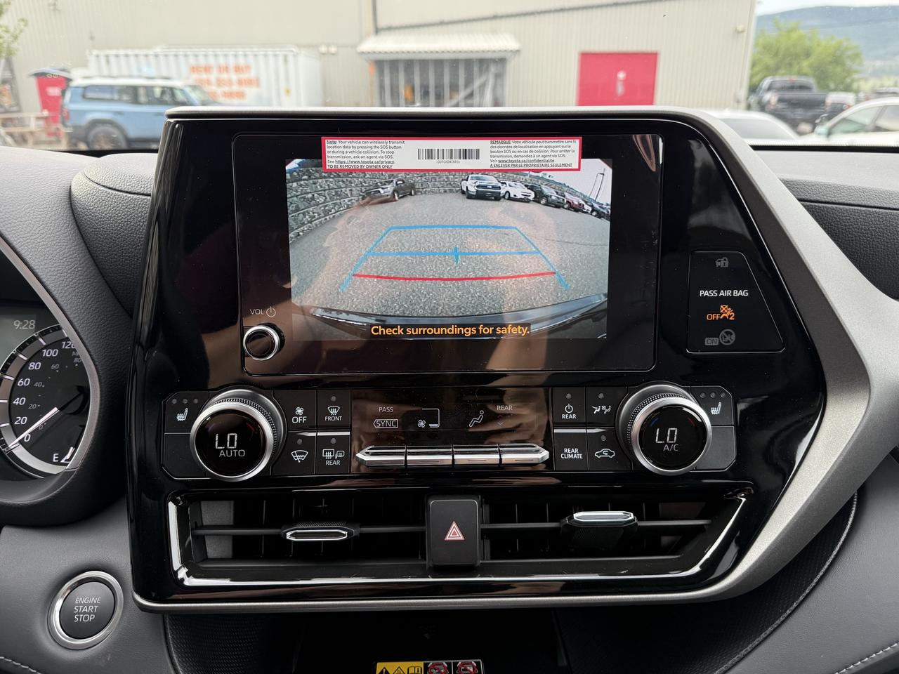 2026 Toyota Highlander XLE Photo