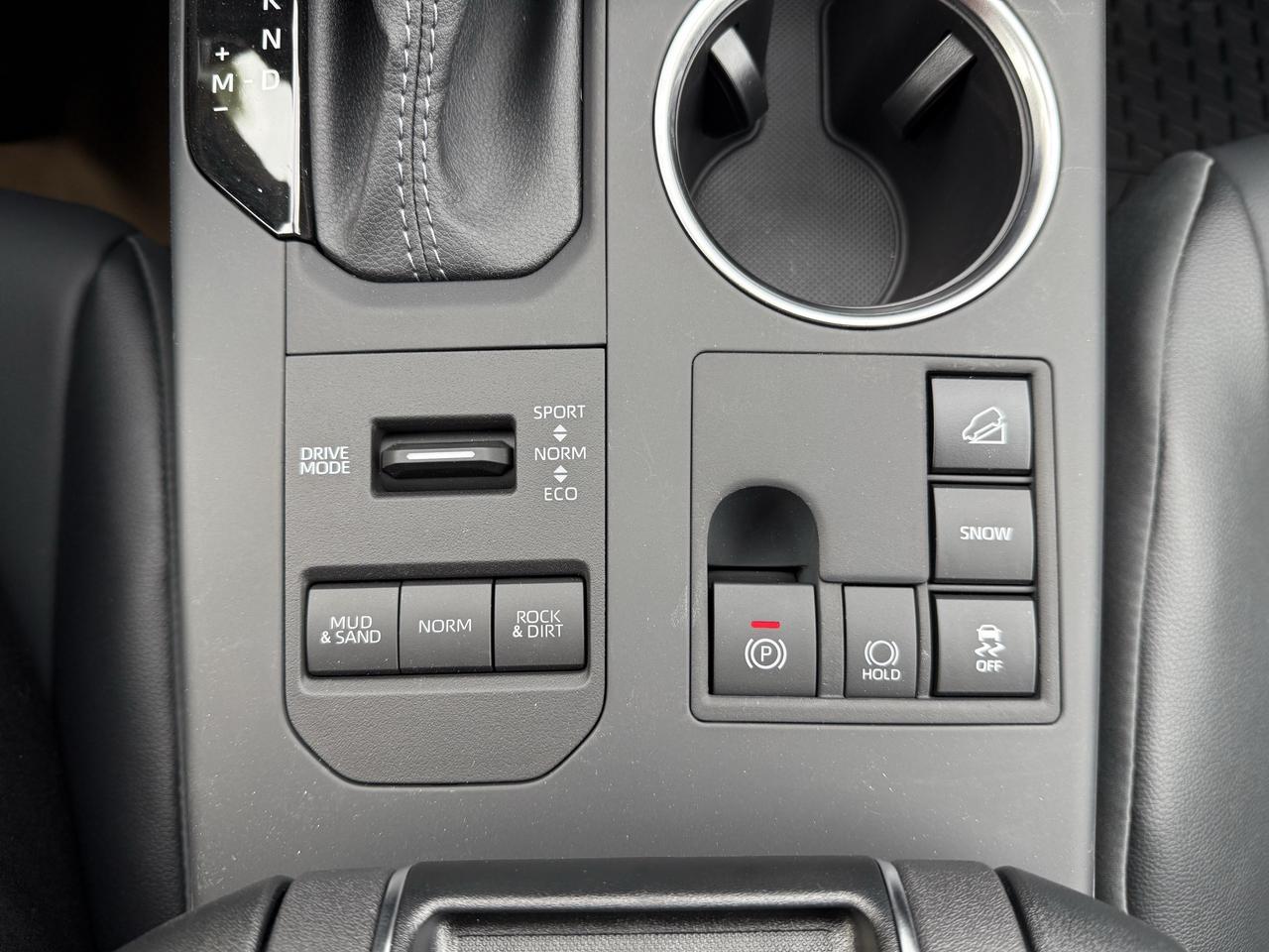 2026 Toyota Highlander XLE Photo