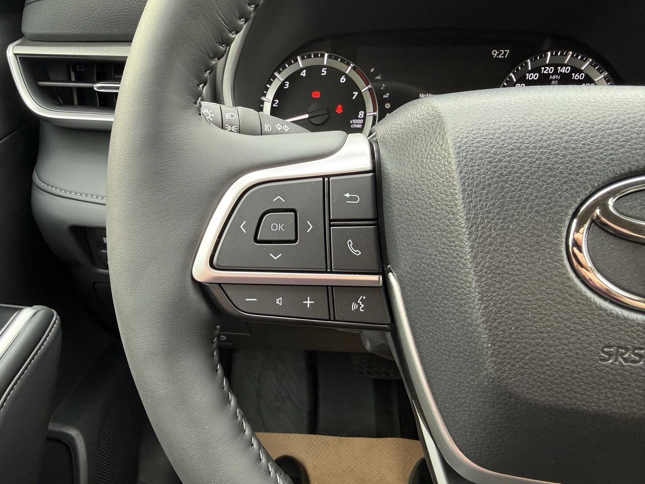 2026 Toyota Highlander XLE Photo