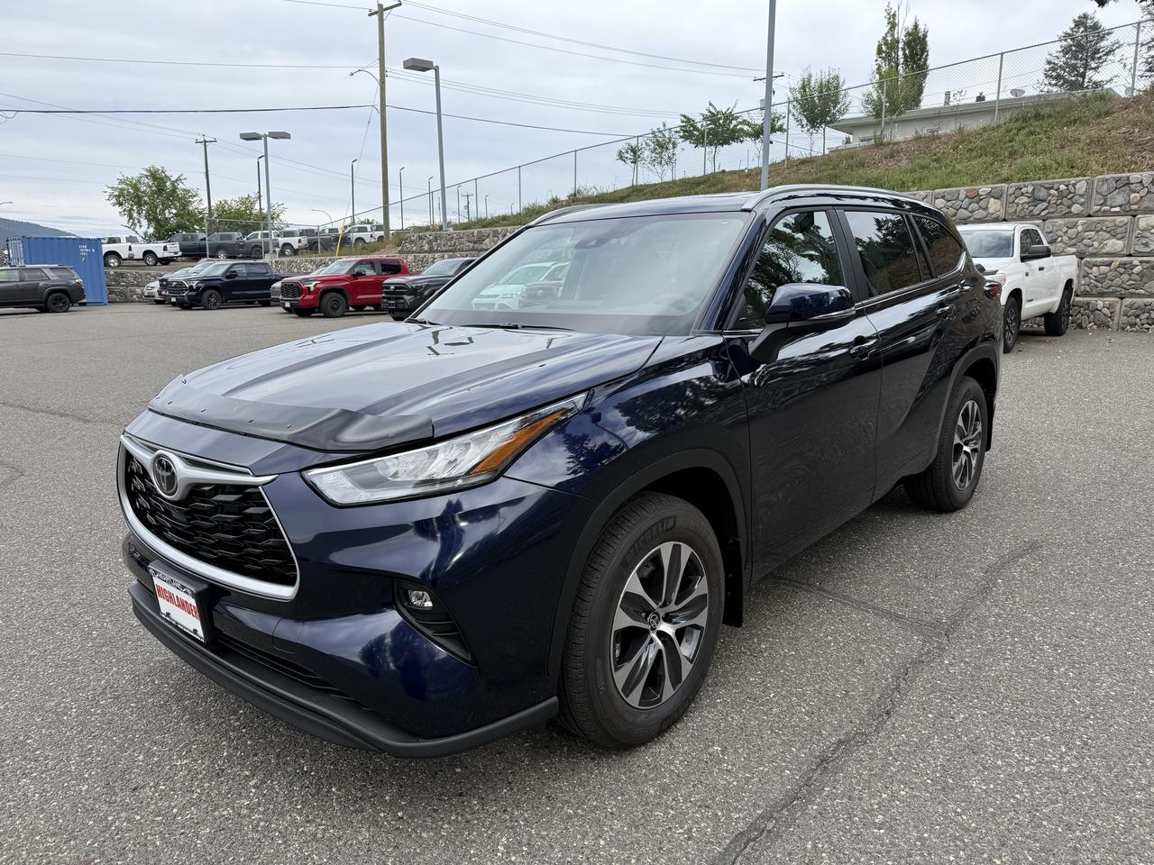 2026 Toyota Highlander XLE Photo