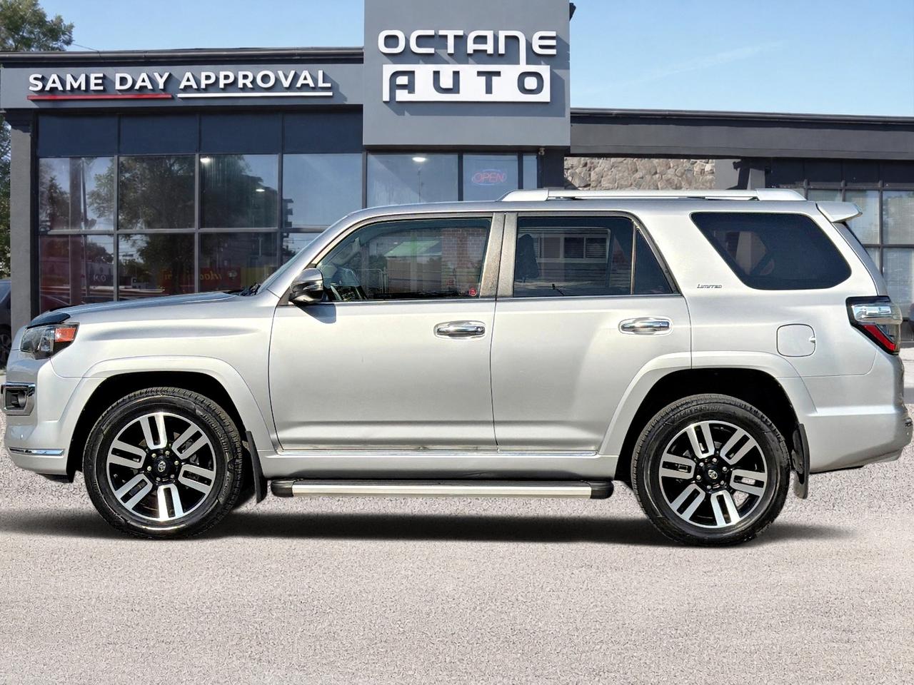 2016 Toyota 4Runner 4WD 4DR V6 SR5 Photo