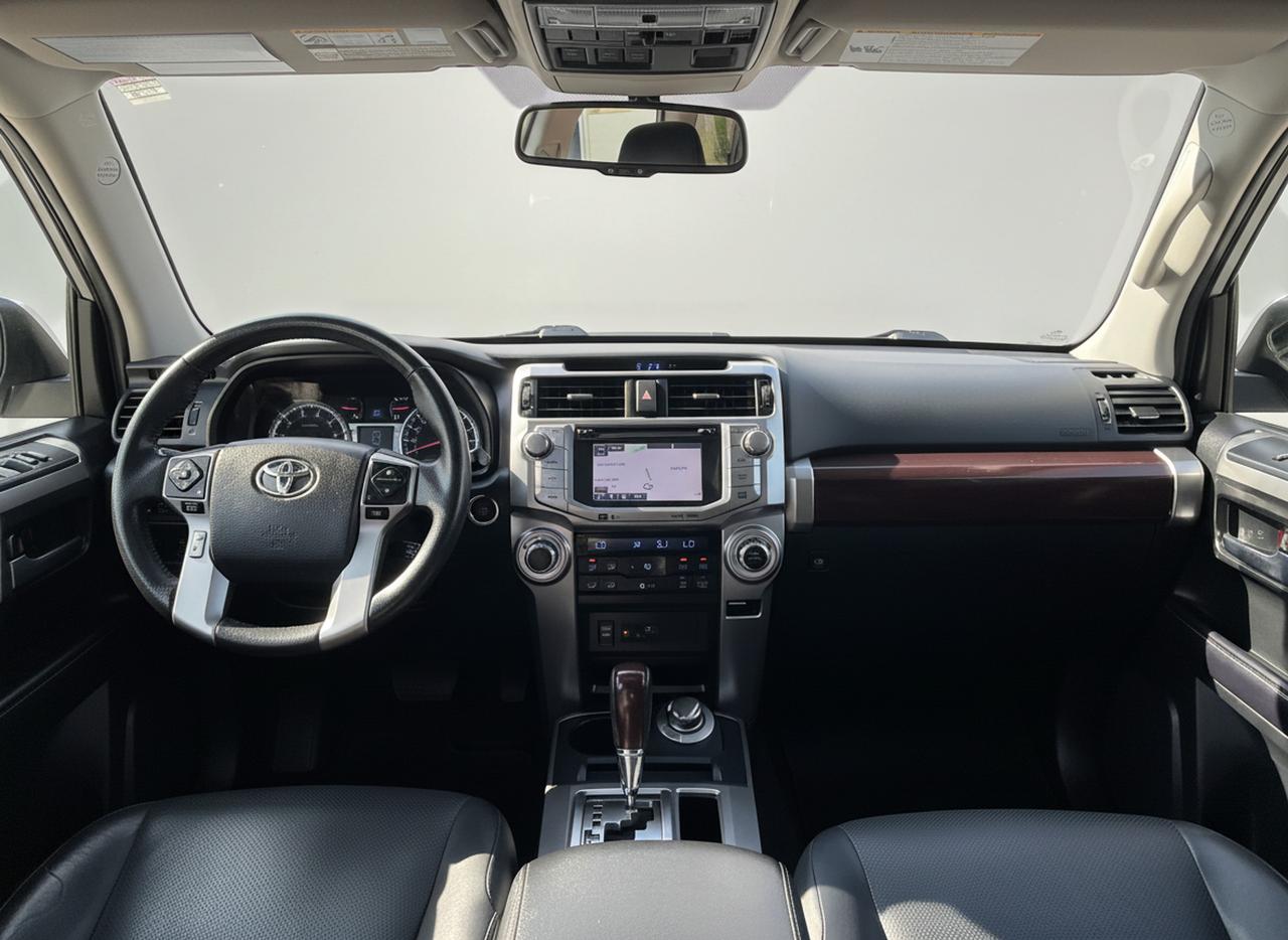 2016 Toyota 4Runner 4WD 4DR V6 SR5 Photo
