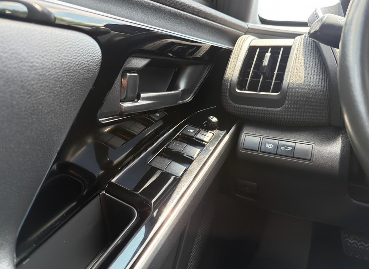 2023 Toyota bZ4X XLE AWD Photo