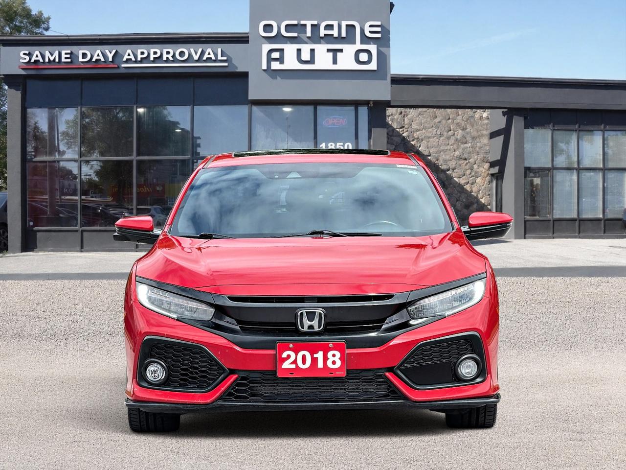 2018 Honda Civic Sport Touring Photo