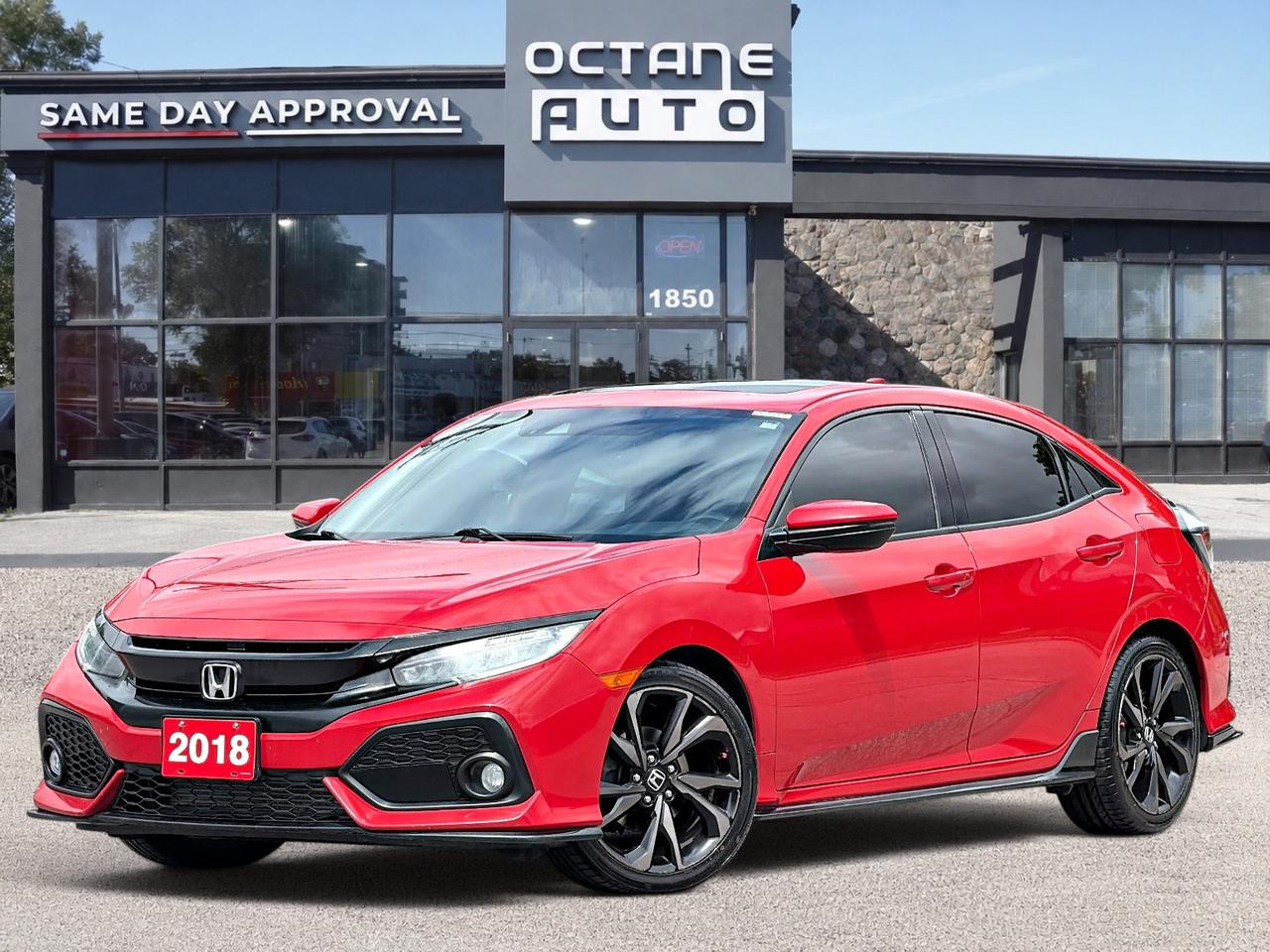 2018 Honda Civic Sport Touring Photo0