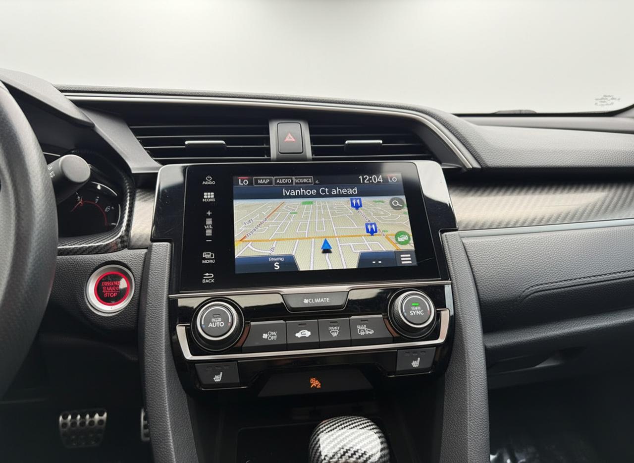 2018 Honda Civic Sport Touring Photo