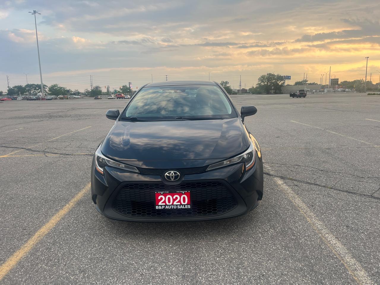2020 Toyota Corolla LE CVT Photo