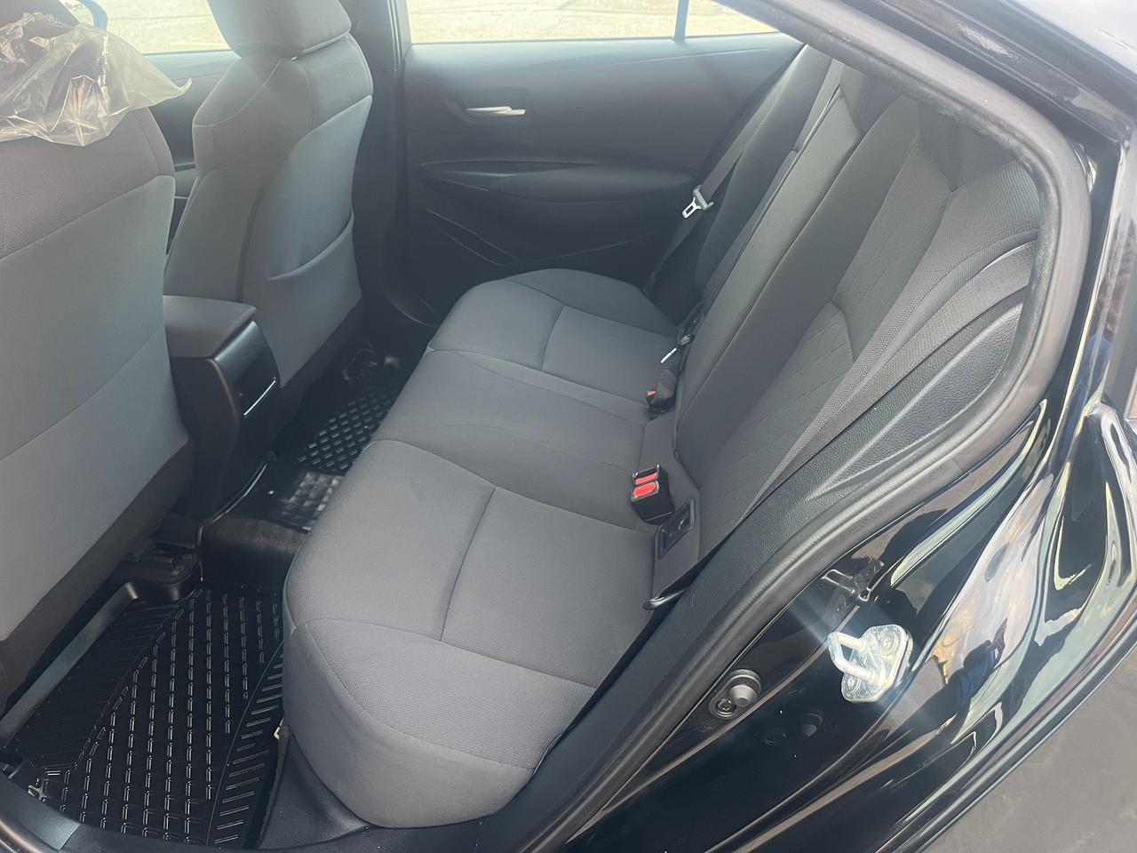 2020 Toyota Corolla LE CVT Photo