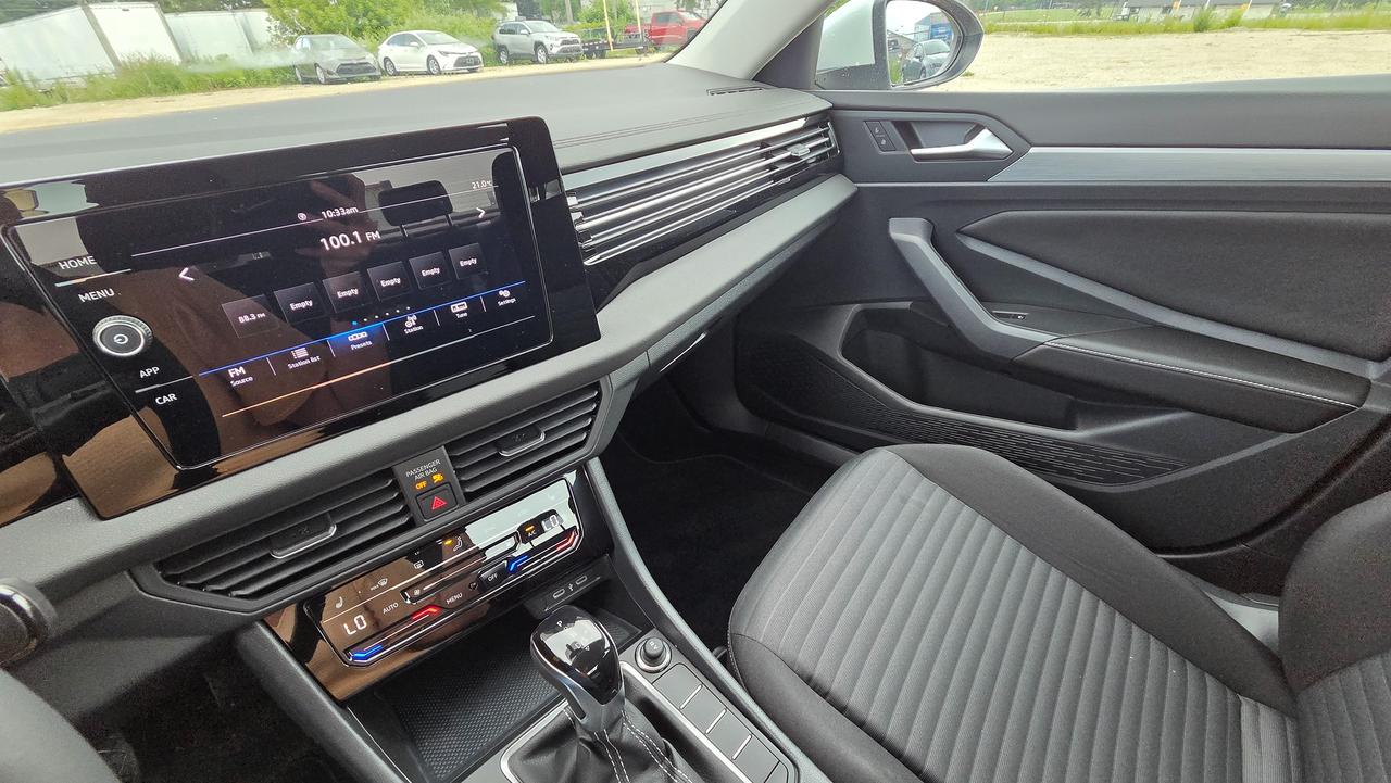 2026 Volkswagen Jetta Trendline Photo