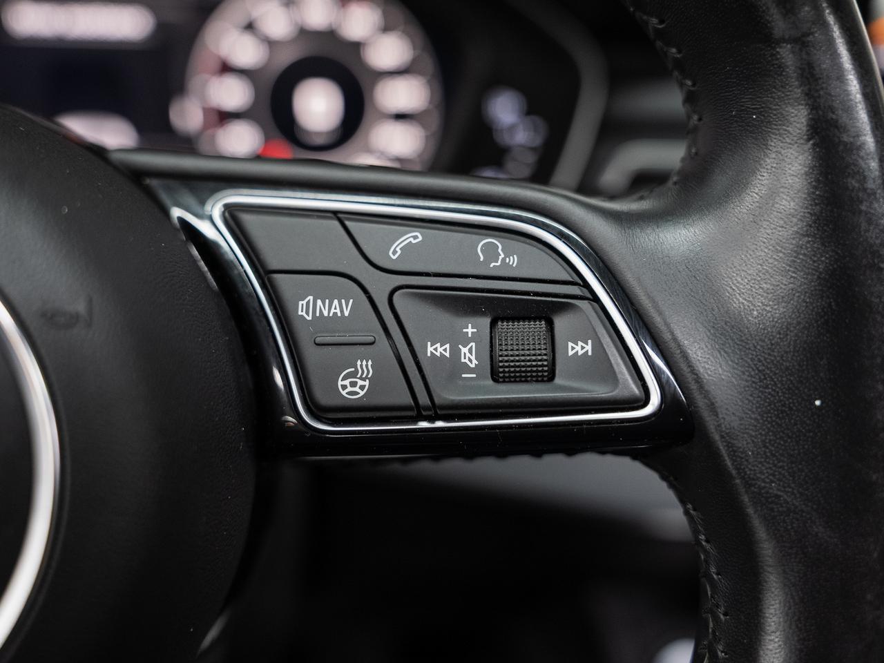 2019 Audi A4 TECHNIK AWD | Nav | Leather | Sunroof | CarPlay