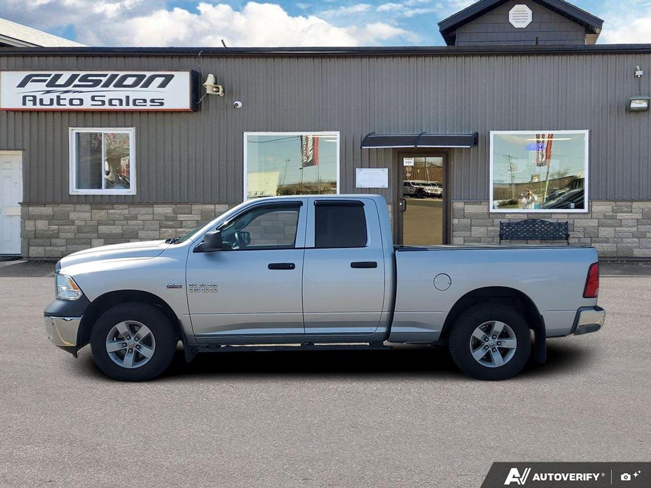 2017 RAM 1500 4WD QUAD CAB 140.5" ST Photo