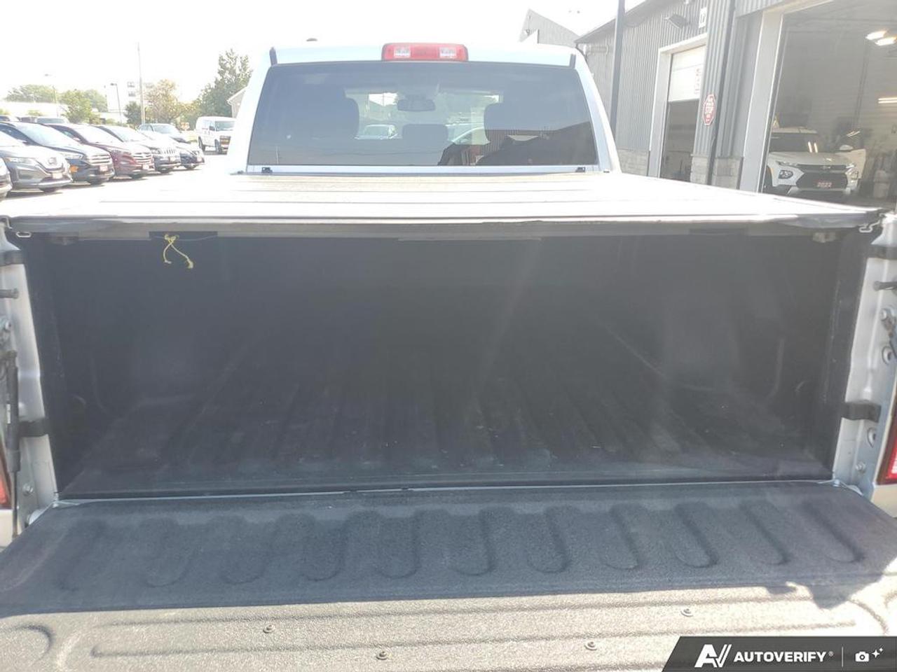2017 RAM 1500 4WD QUAD CAB 140.5" ST Photo