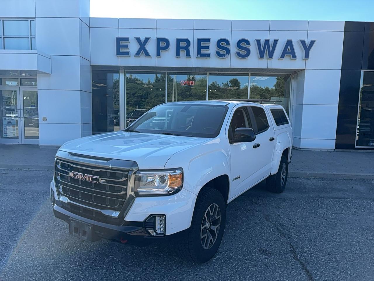 2022 GMC Canyon AT4, CREW, REMOTE START, HD TOW, HEATED SEATS Photo0