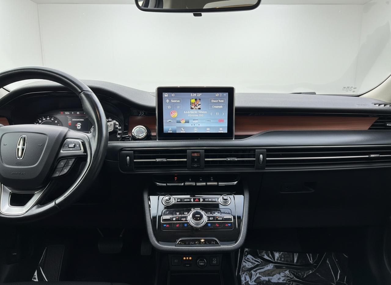 2020 Lincoln Corsair Reserve AWD Photo