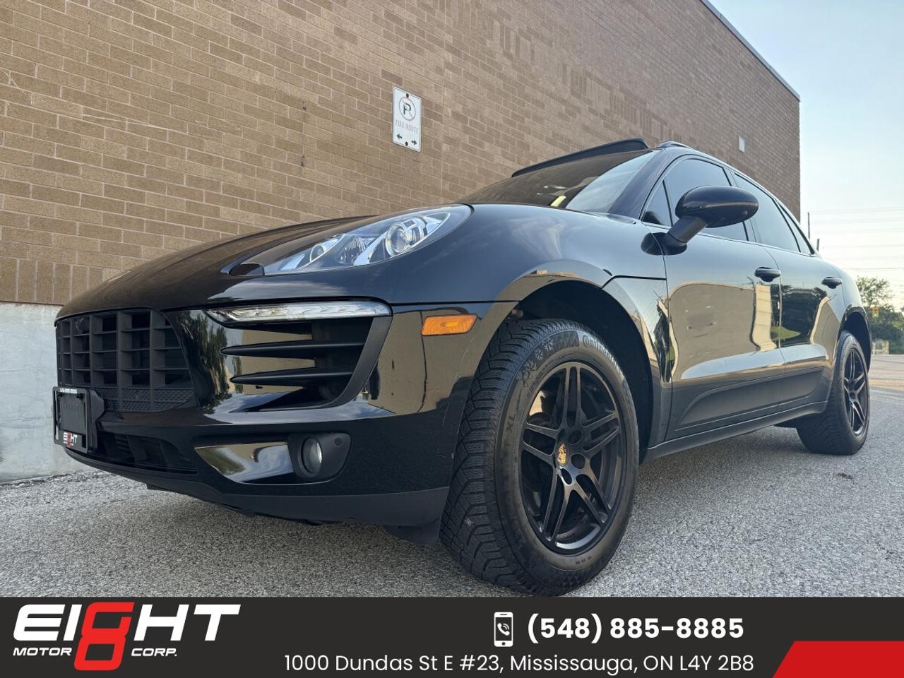 2018 Porsche Macan AWD Photo