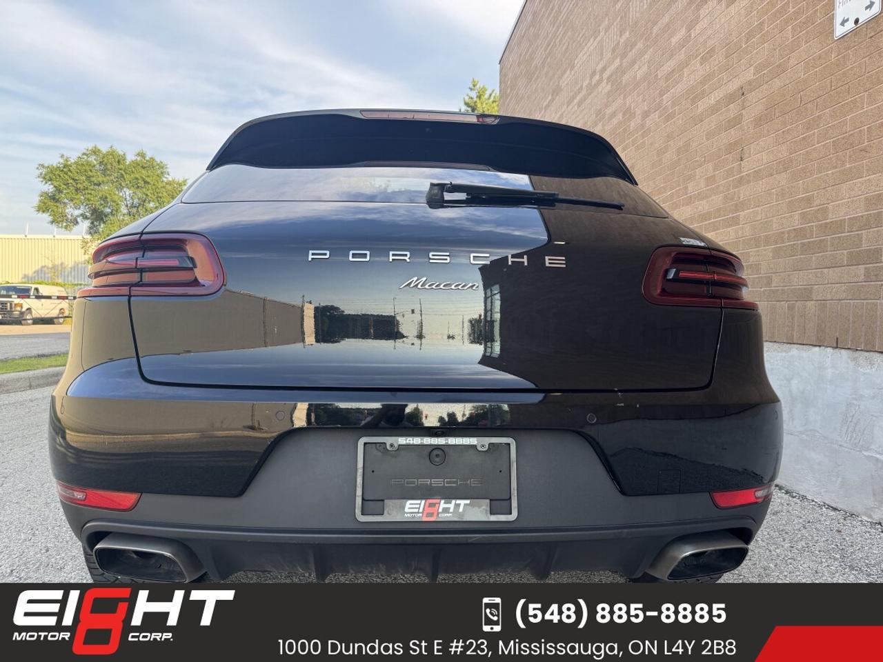 2018 Porsche Macan AWD Photo