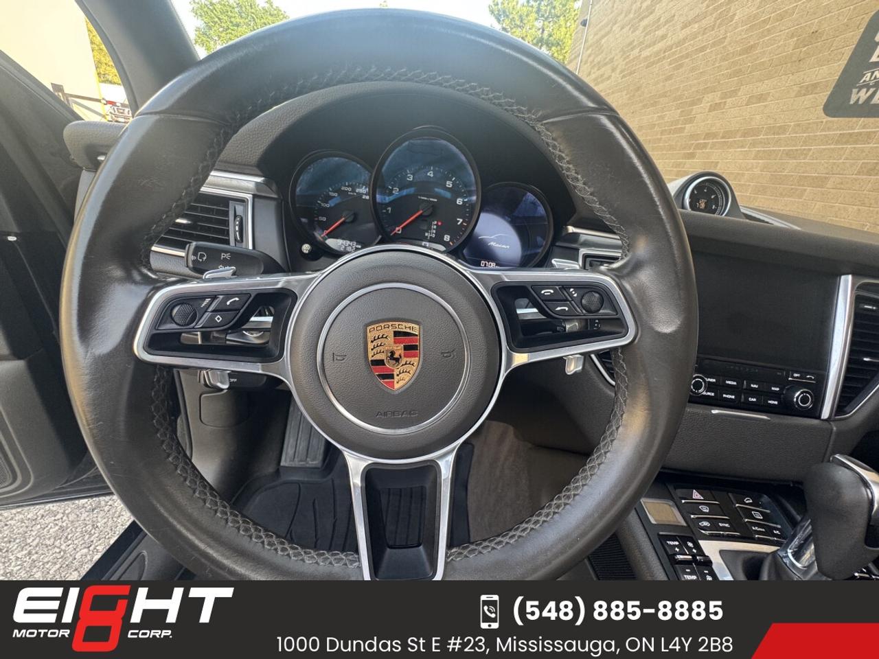 2018 Porsche Macan AWD Photo