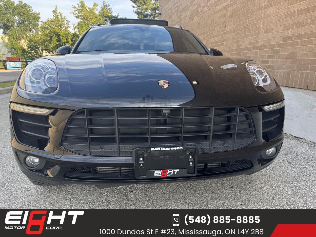2018 Porsche Macan AWD Photo