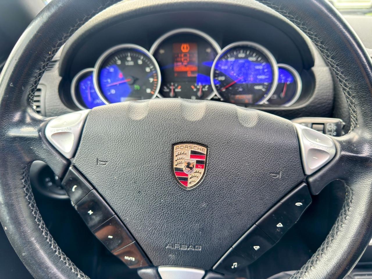 2009 Porsche Cayenne Base Photo
