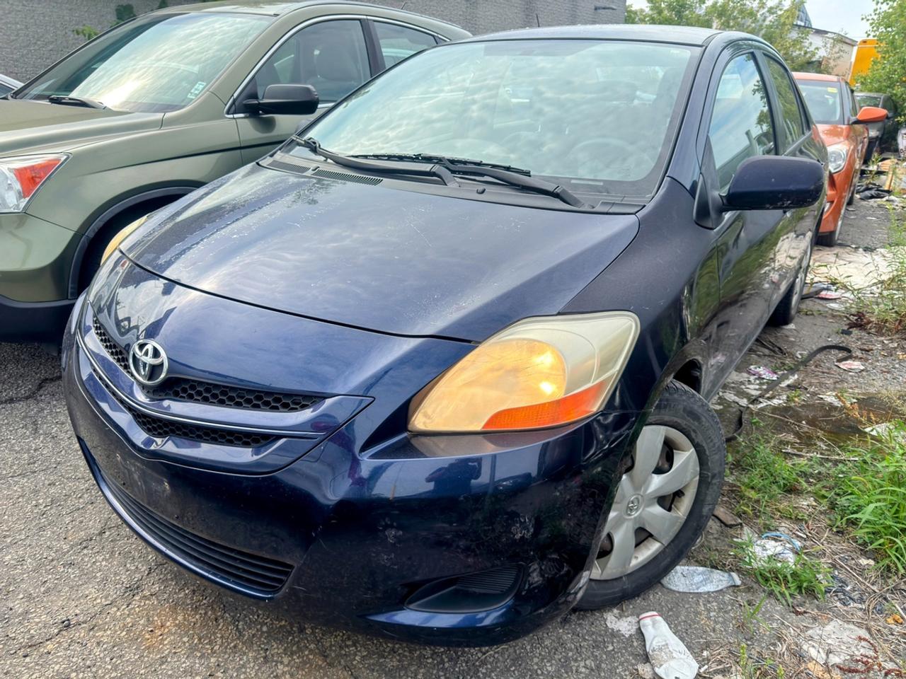 2008 Toyota Yaris S Photo0