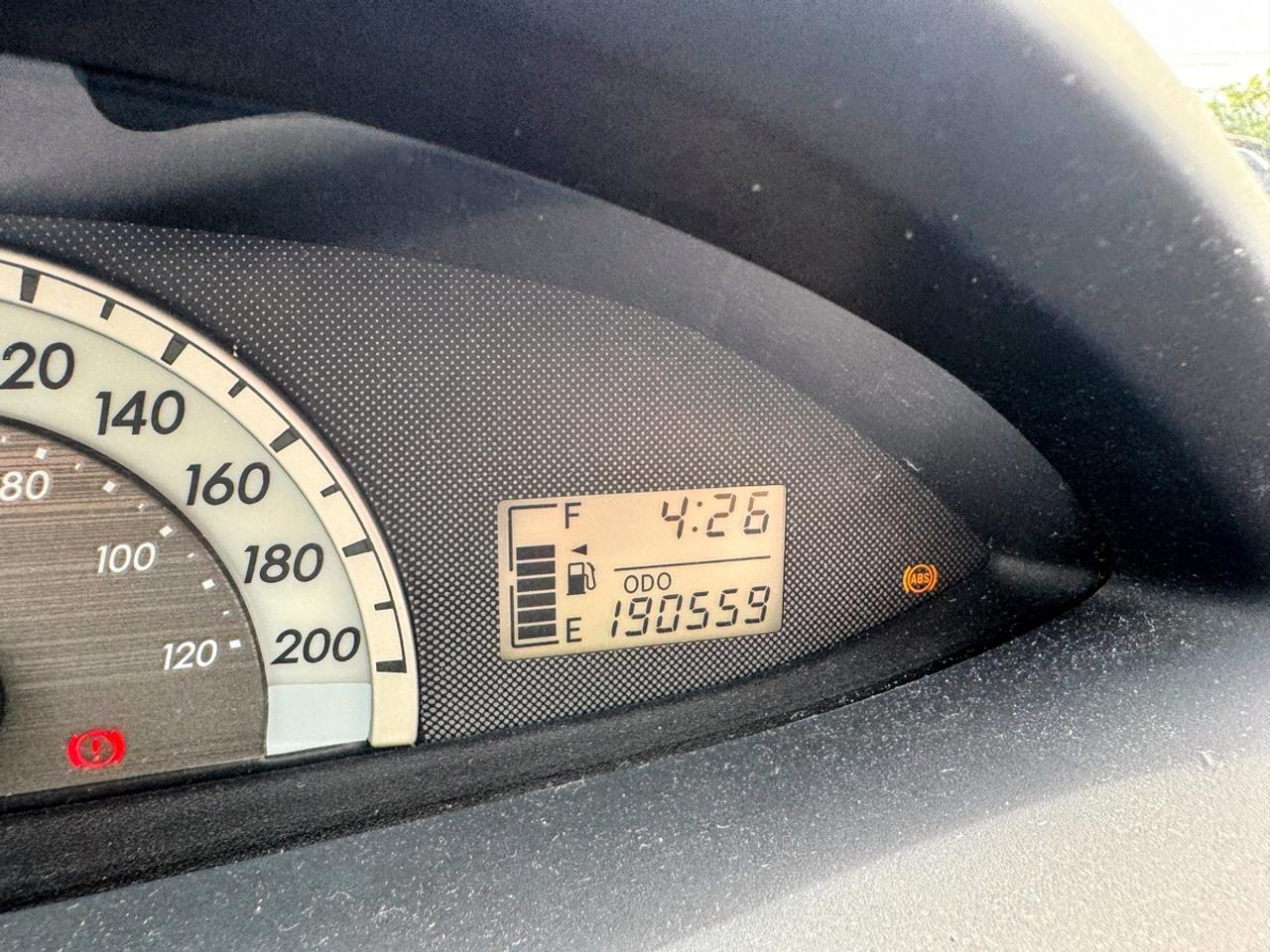 2008 Toyota Yaris S Photo