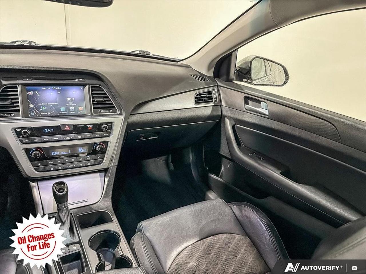 2015 Hyundai Sonata 4dr Sdn 2.4L Auto Sport Tech Photo