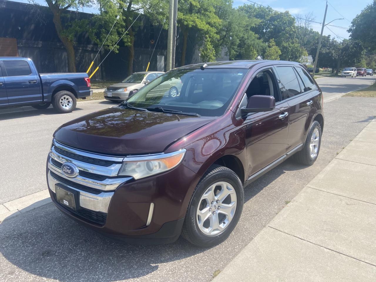 2011 Ford Edge SEL Photo