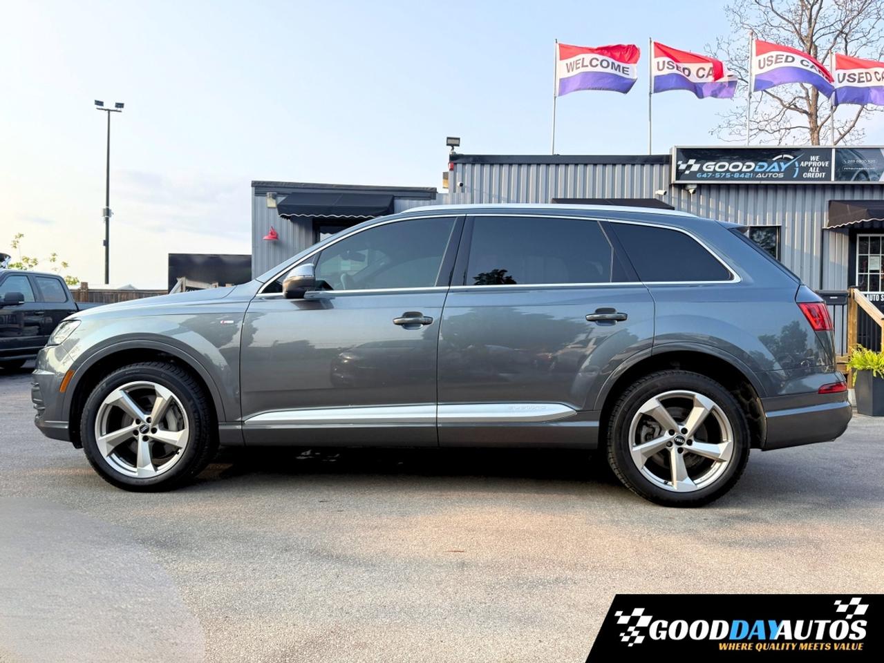 2018 Audi Q7 Technik S-LINE ONE OWNER CLEAN CARFAX DRIVER ASST Photo