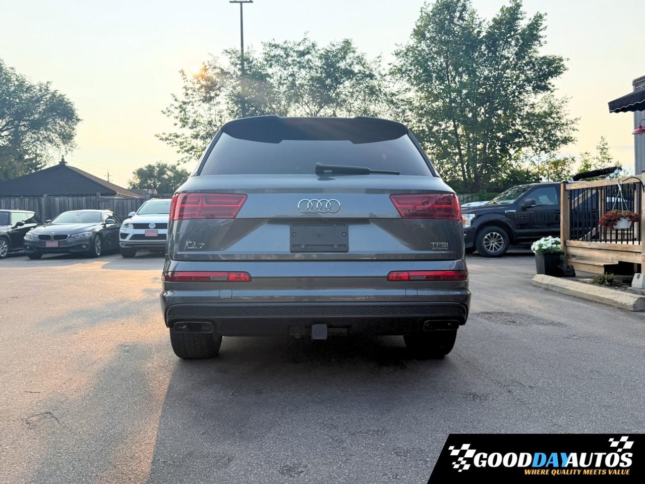 2018 Audi Q7 Technik S-LINE ONE OWNER CLEAN CARFAX DRIVER ASST Photo