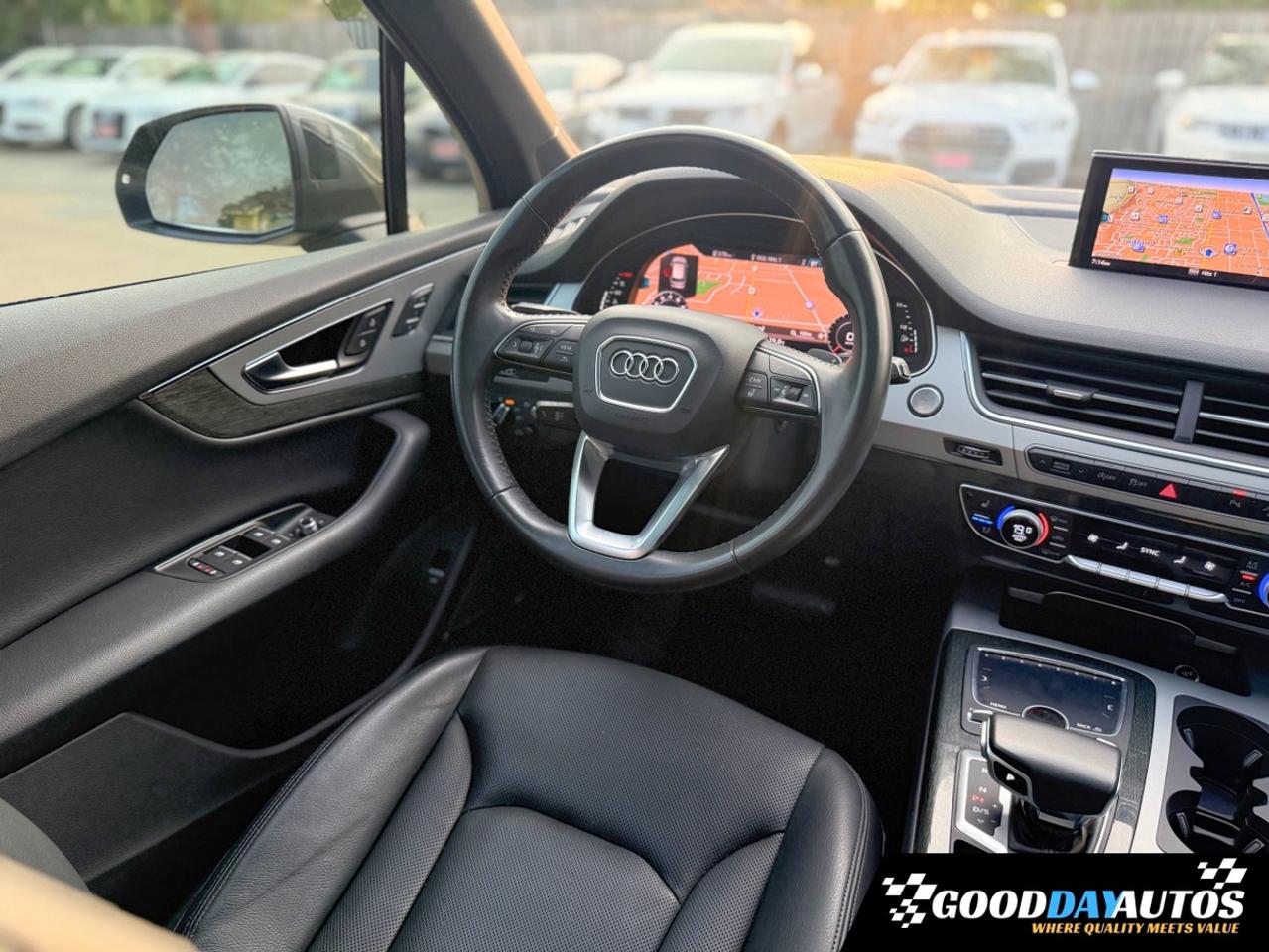 2018 Audi Q7 Technik S-LINE ONE OWNER CLEAN CARFAX DRIVER ASST Photo