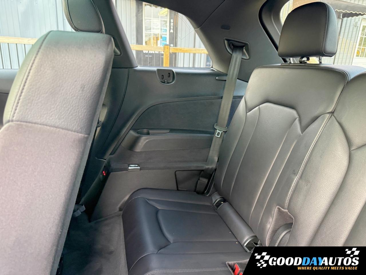 2018 Audi Q7 Technik S-LINE ONE OWNER CLEAN CARFAX DRIVER ASST Photo