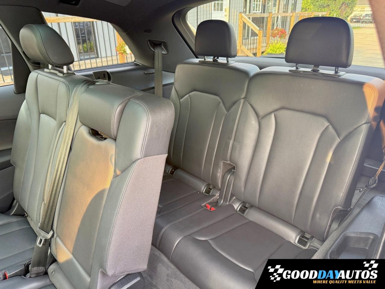 2018 Audi Q7 Technik S-LINE ONE OWNER CLEAN CARFAX DRIVER ASST Photo