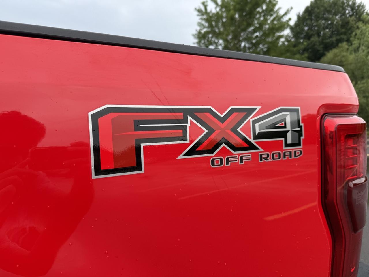 2018 Ford F-350 Lariat Photo