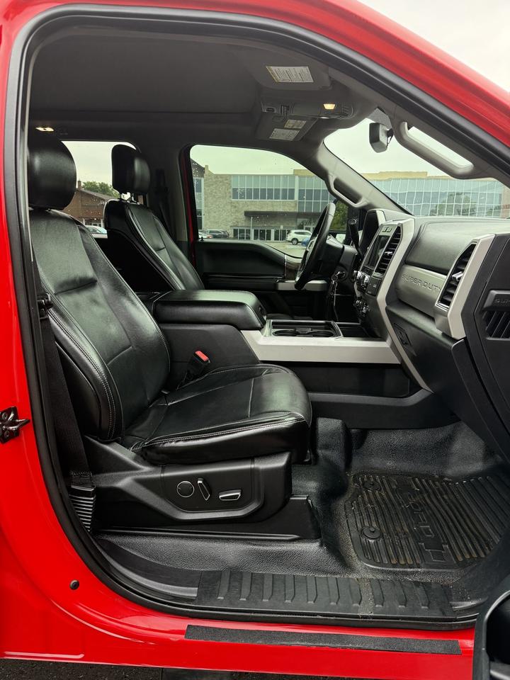 2018 Ford F-350 Lariat Photo