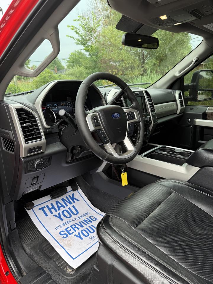 2018 Ford F-350 Lariat Photo