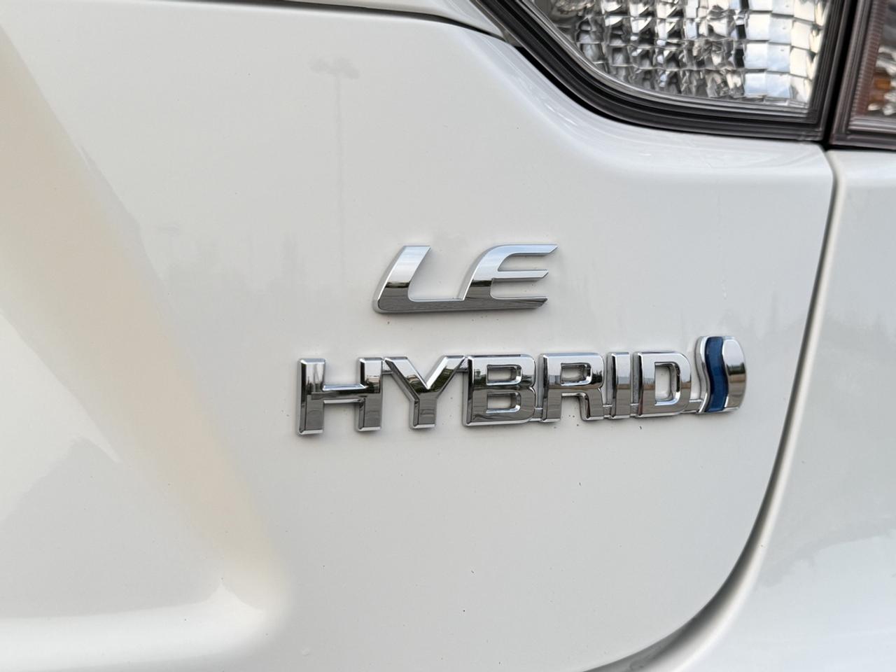 2023 Toyota Corolla HYBRID LE | No-Accident | Blindspot Detection | Lo Photo
