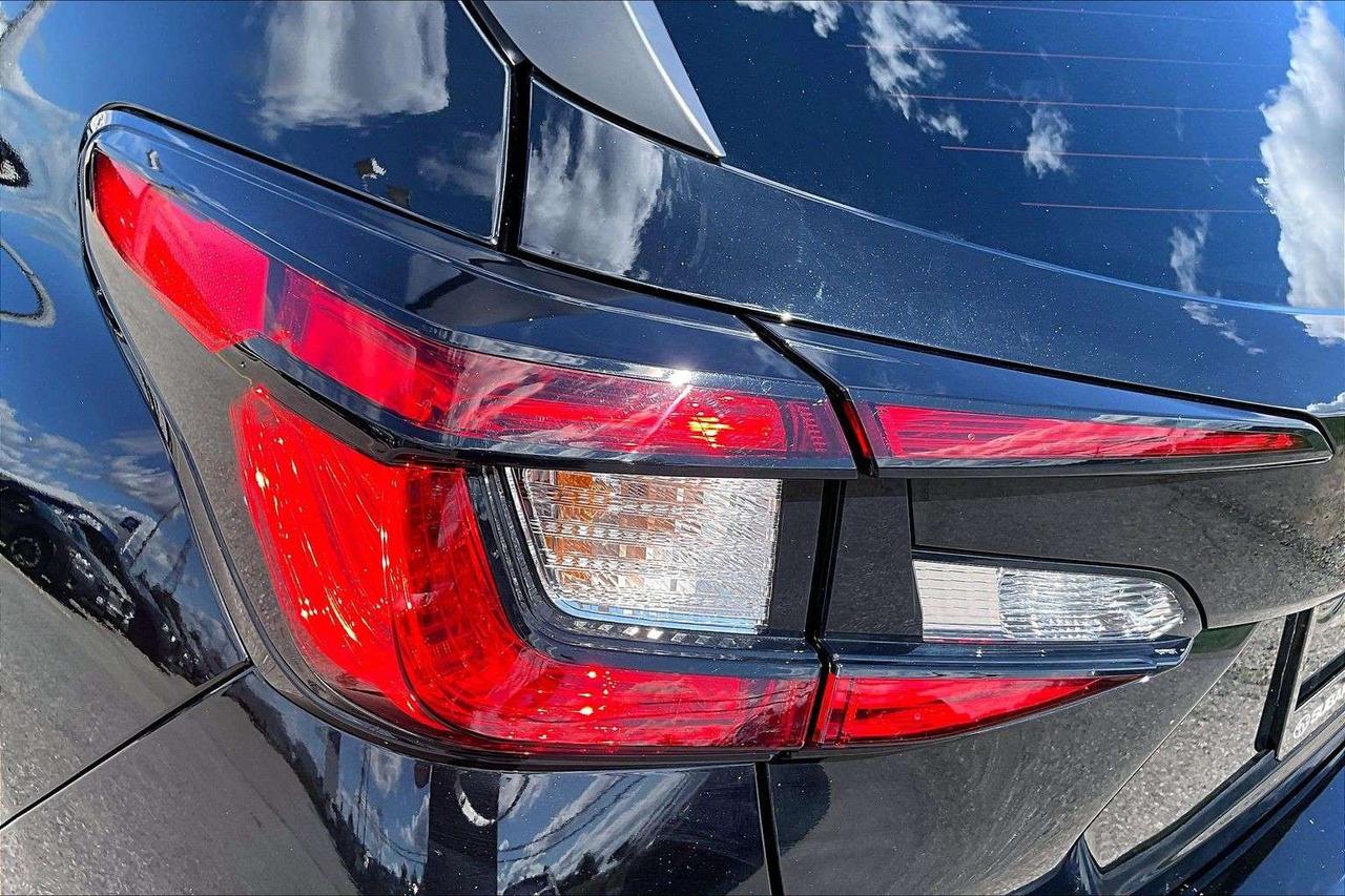 2024 Subaru Crosstrek Onyx   Sunroof   Heated Seats   Backup Camera Photo