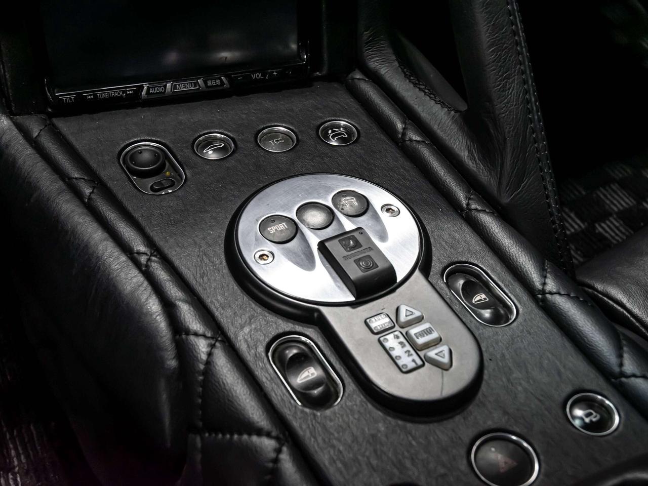 2004 Lamborghini Murcielago NAVIGATION REAR VIEW CAMERA Photo