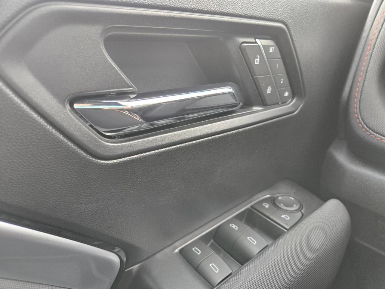 2026 Chevrolet Colorado Crew Cab Short Box 4-Wheel Drive Z71 Photo