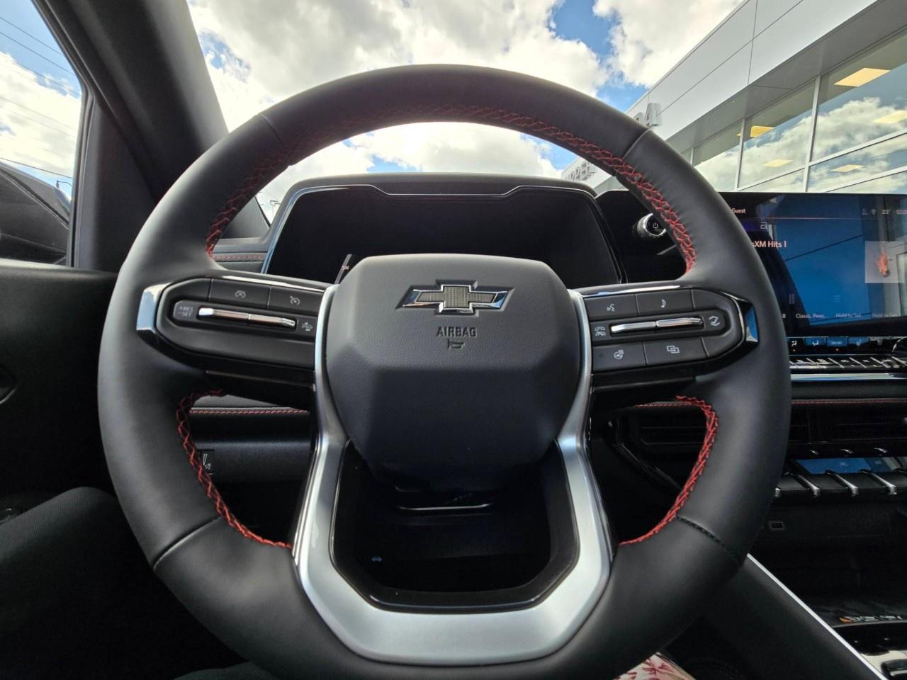 2026 Chevrolet Colorado Crew Cab Short Box 4-Wheel Drive Z71 Photo
