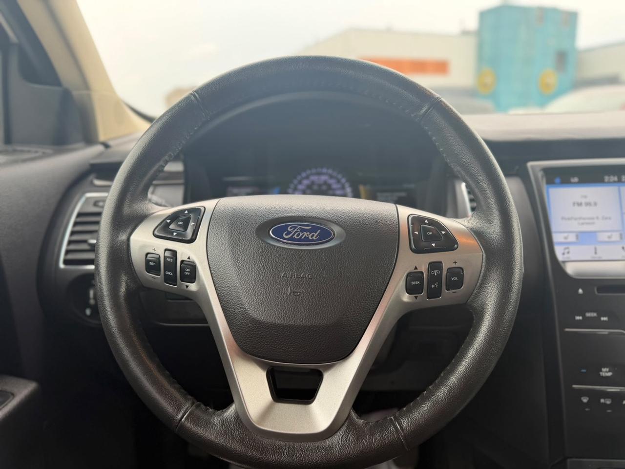 2019 Ford Flex SEL Photo