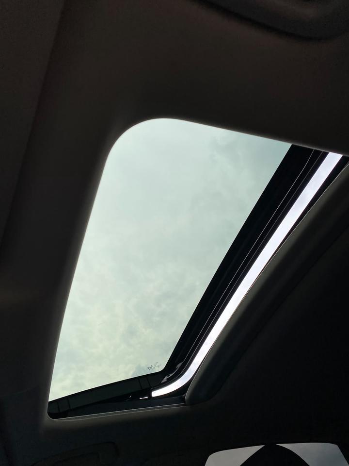 2022 Honda Civic EX | SUNROOF Photo
