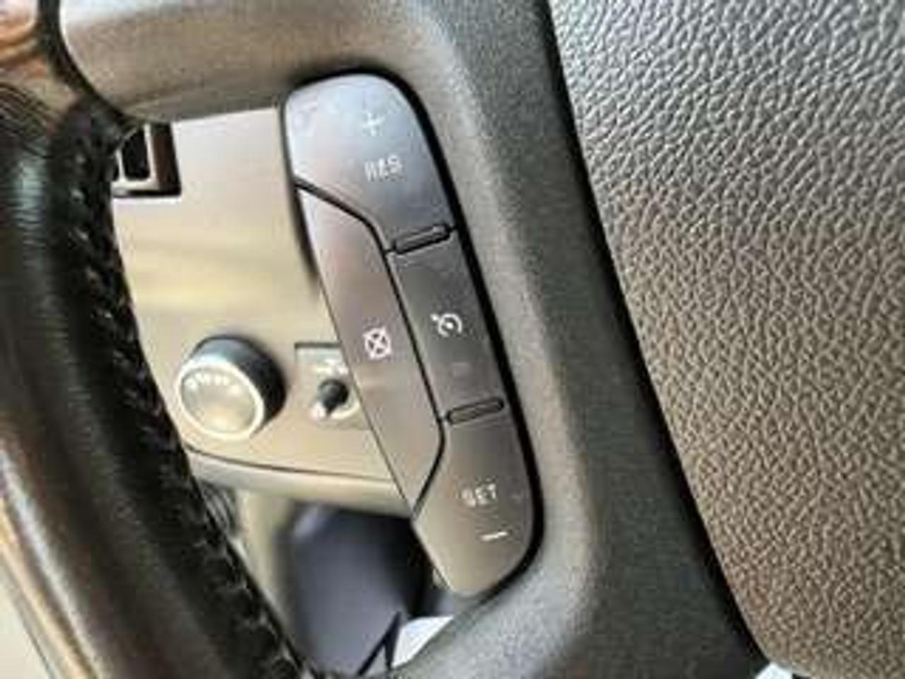 2021 Chevrolet Express 2500 6.6L V8 Shelves CleanCarfax Certified B.Cam Photo