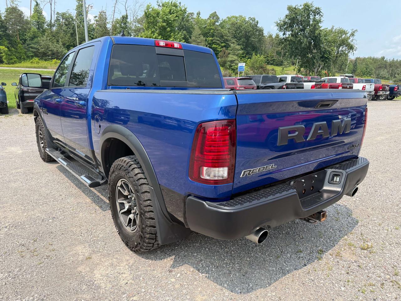 2018 RAM 1500 Rebel - tow pkg - htd seats/wheel Photo
