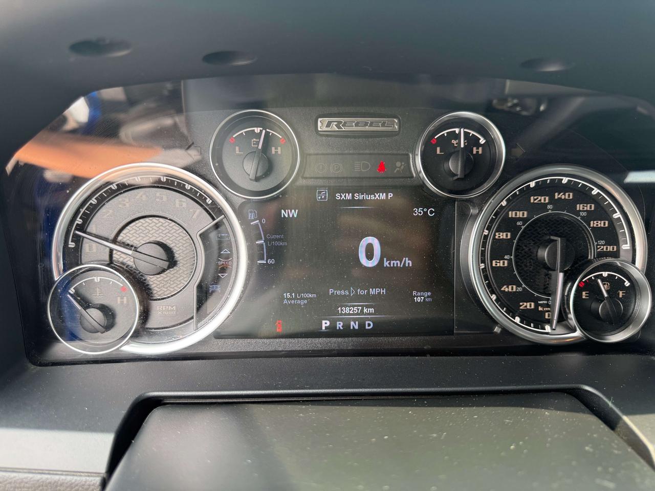 2018 RAM 1500 Rebel - tow pkg - htd seats/wheel Photo
