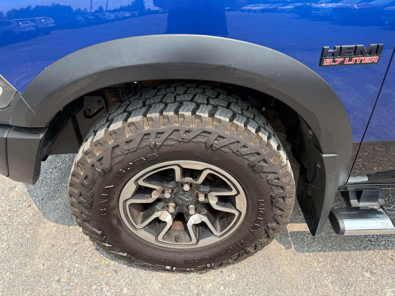 2018 RAM 1500 Rebel - tow pkg - htd seats/wheel Photo
